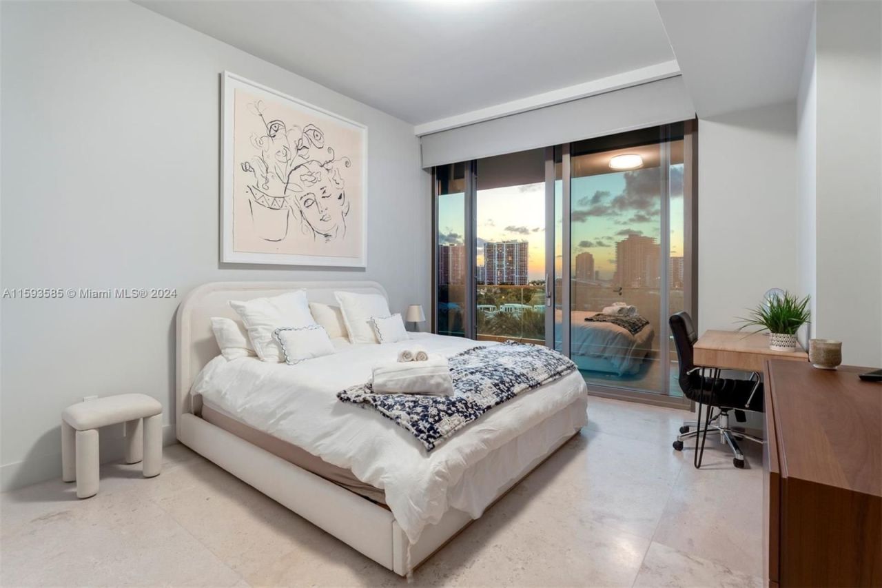 Квартира в Майами, США, 220 м² - фото 13