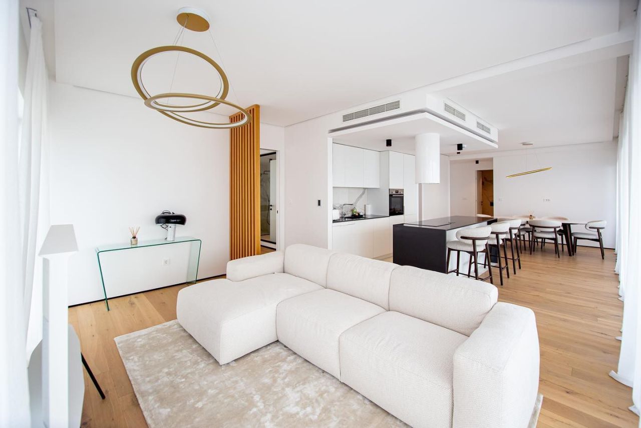 Квартира в Будве, Черногория, 124.63 м² - фото 2