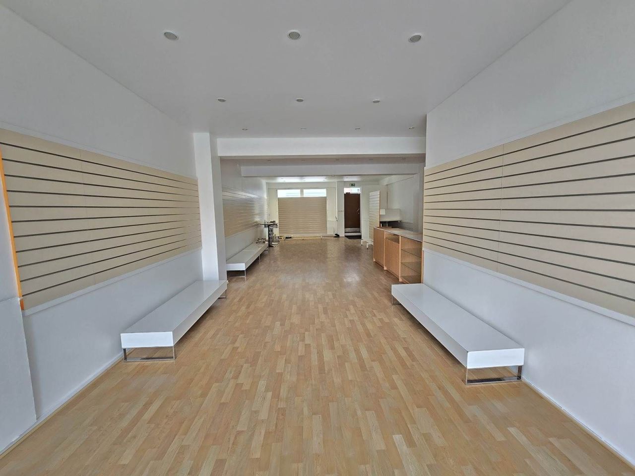 Магазин в Иматре, Финляндия, 154 м² - фото 4