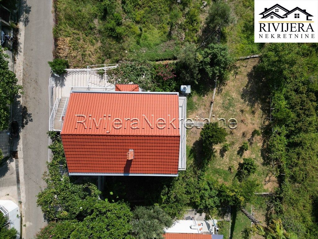 Дом в Херцег-Нови, Черногория, 226 м² - фото 3