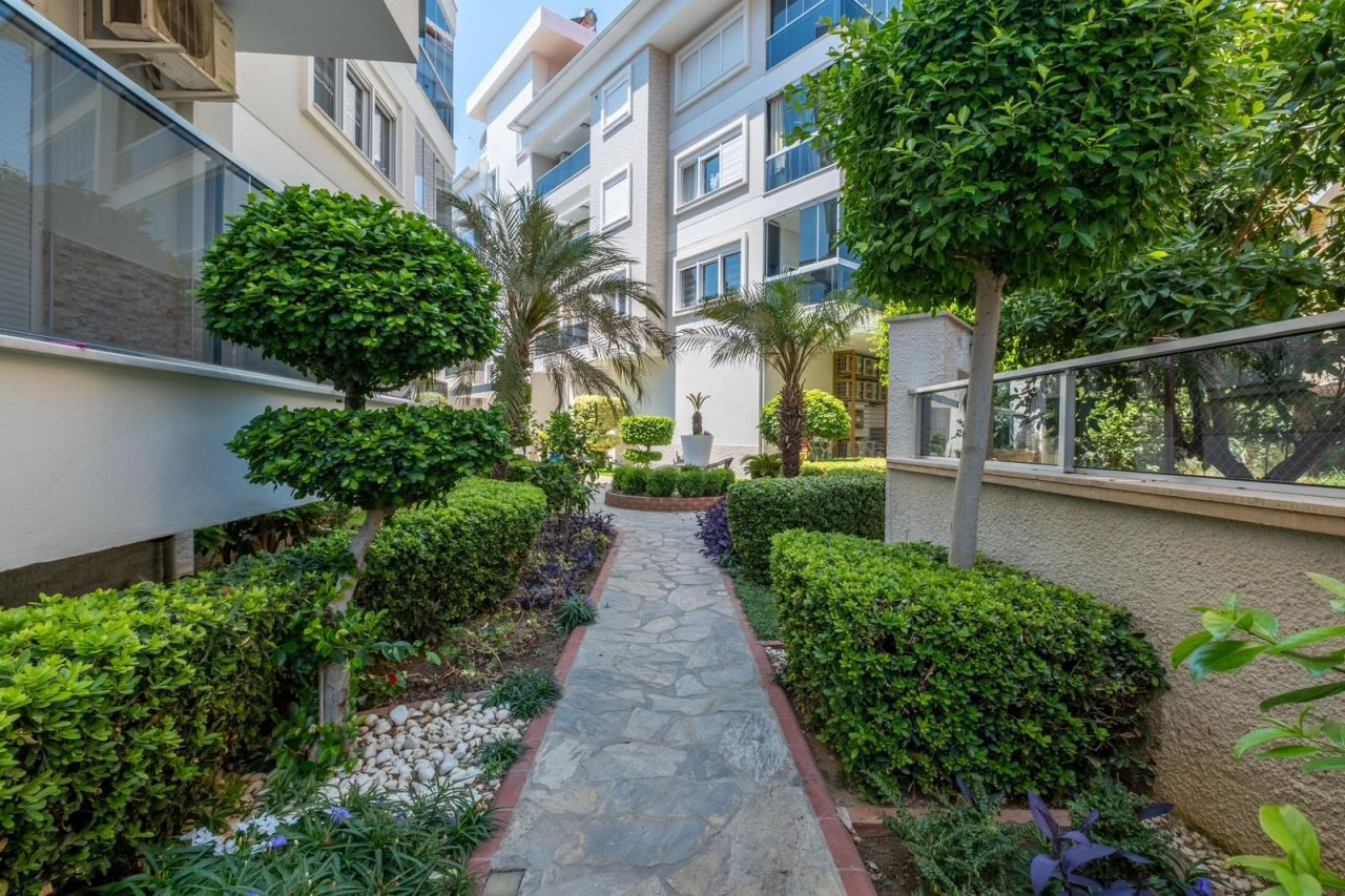 Квартира в Алании, Турция, 95 м² - фото 17