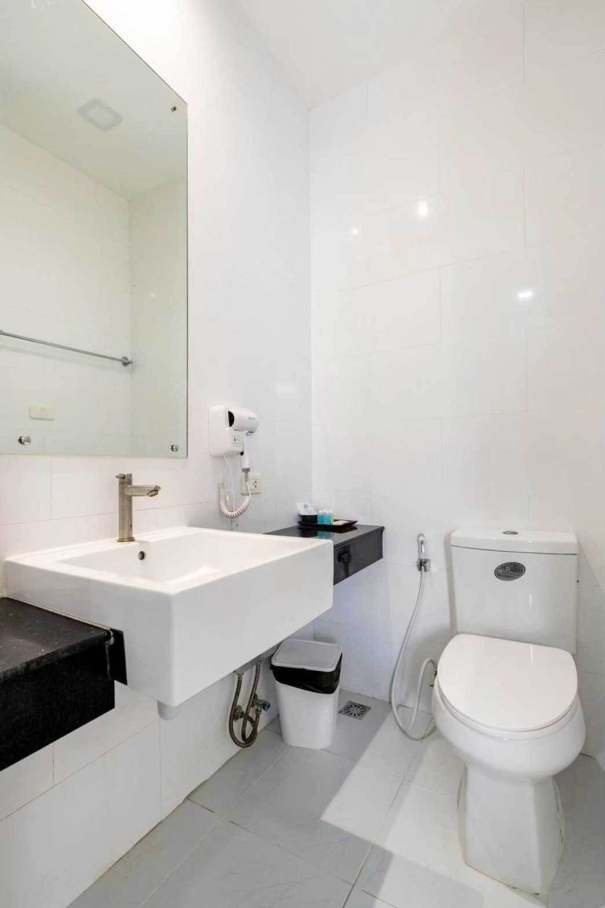 Отель, гостиница на пляже Карон, Таиланд, 500 м² - фото 11