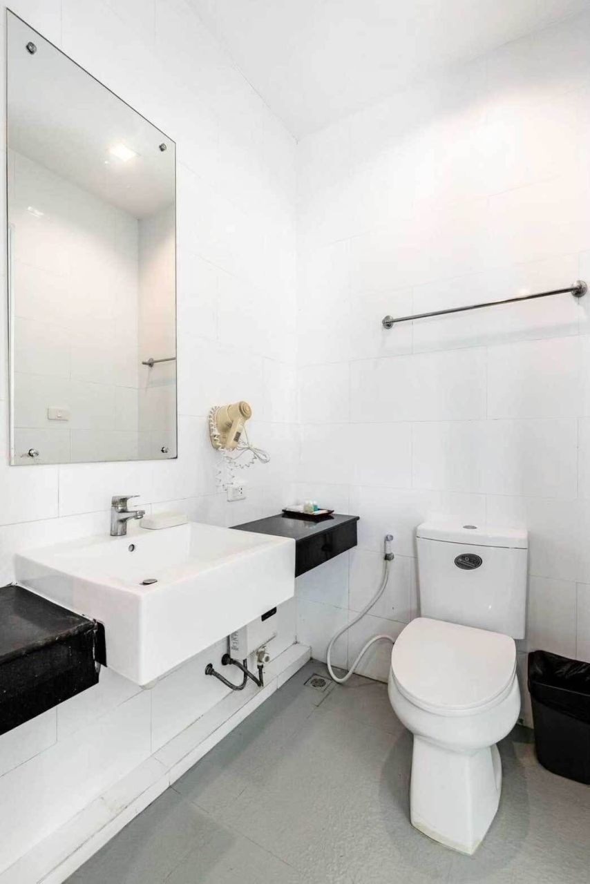 Отель, гостиница на пляже Карон, Таиланд, 500 м² - фото 15