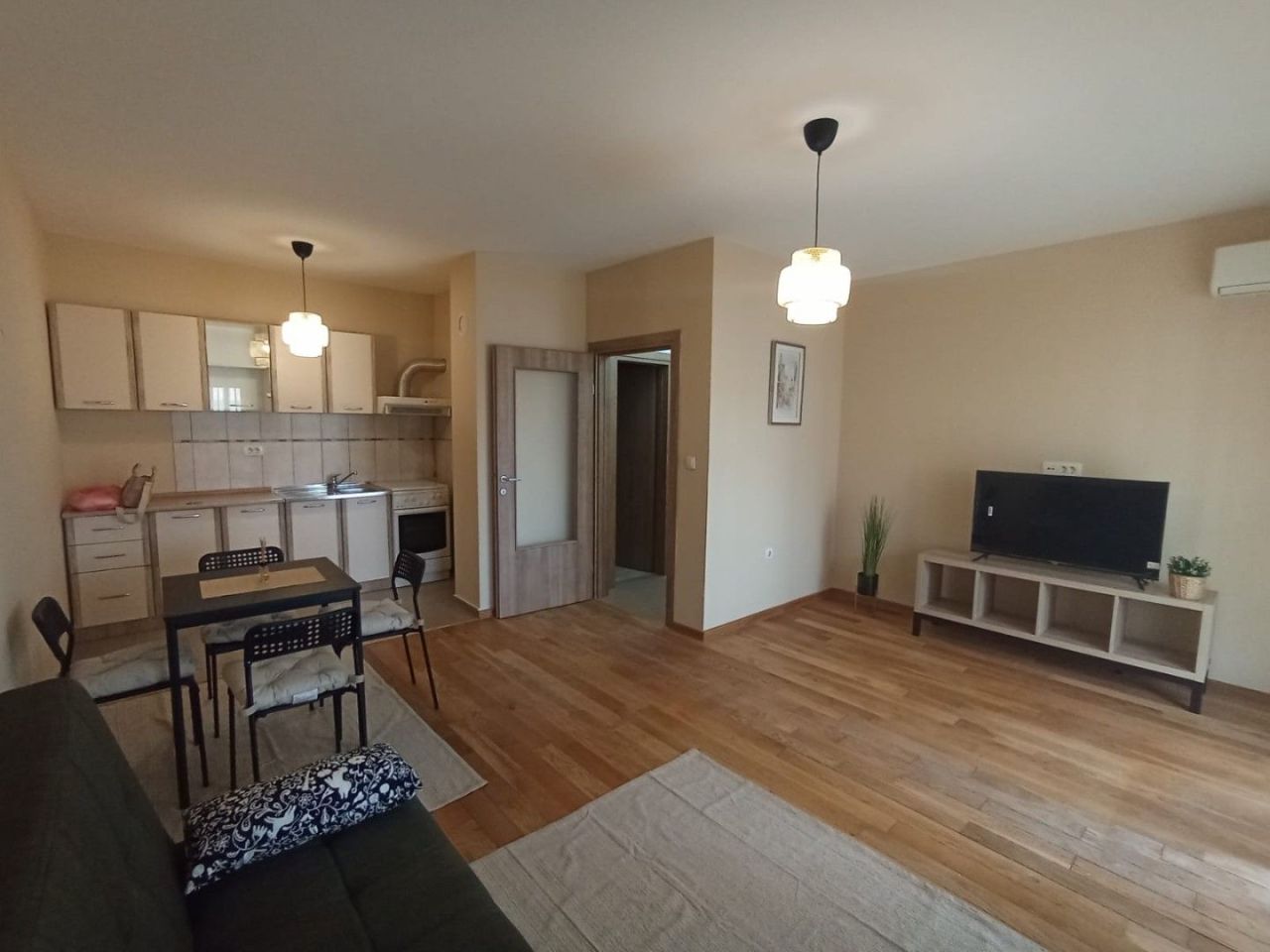 Квартира в Баре, Черногория, 50 м² - фото 2