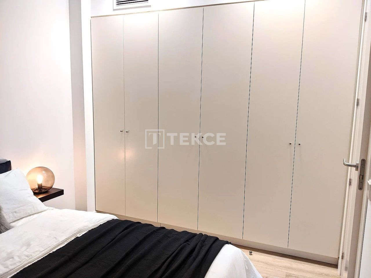 Апартаменты в Барселоне, Испания, 100 м² - фото 11