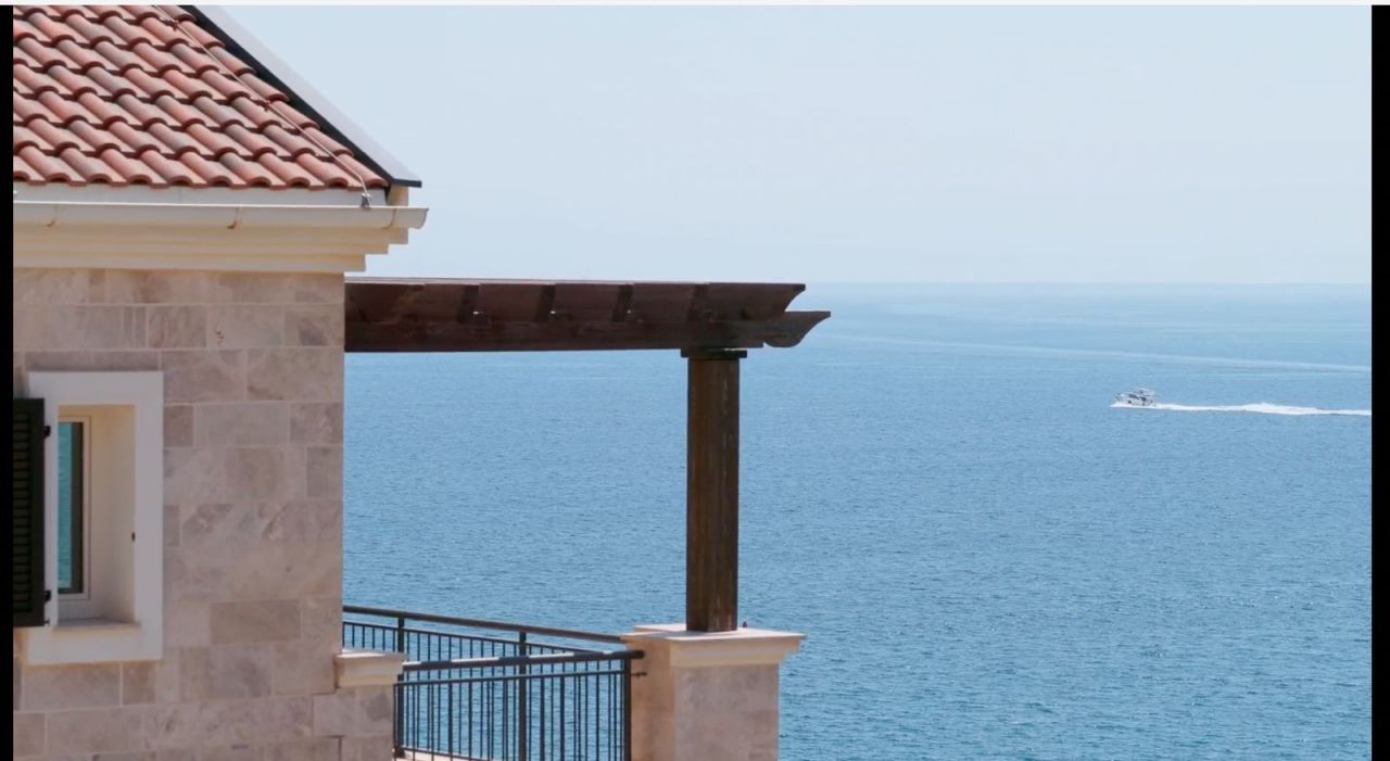 Апартаменты в Тивате, Черногория, 77.07 м² - фото 16