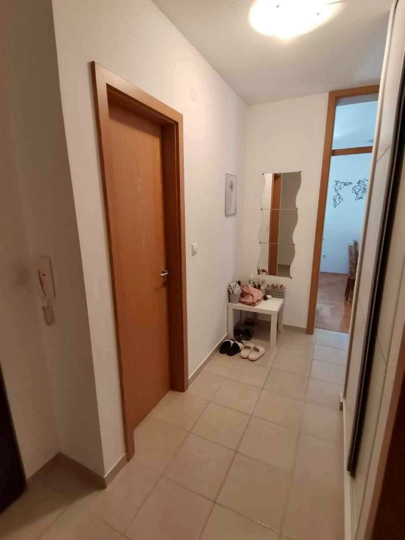 Квартира в Баре, Черногория, 69 м² - фото 9