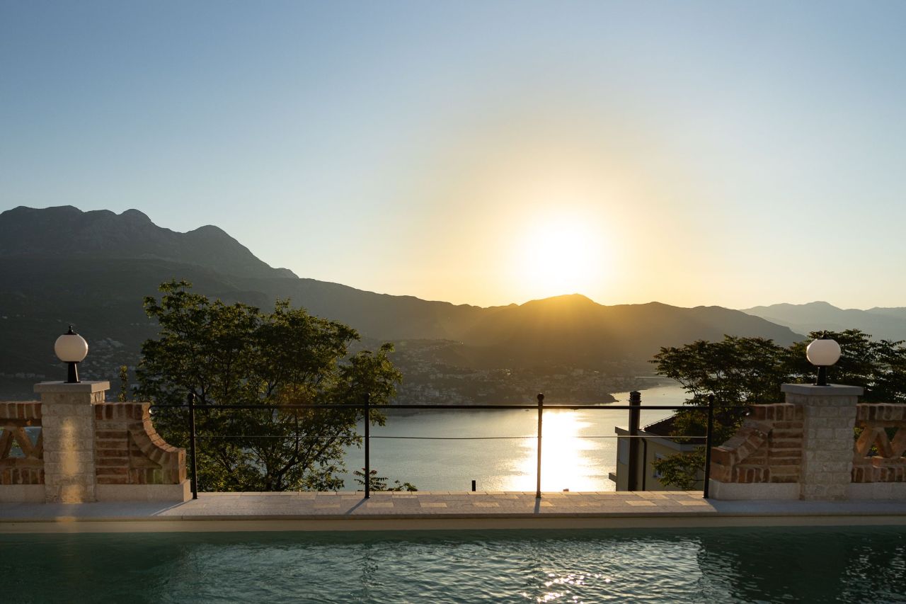 Вилла в Игало, Черногория, 167 м² - фото 15