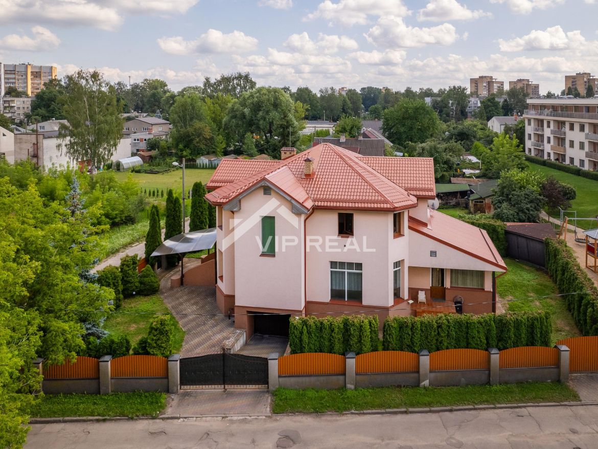 Дом в Риге, Латвия, 334 м² - фото 1