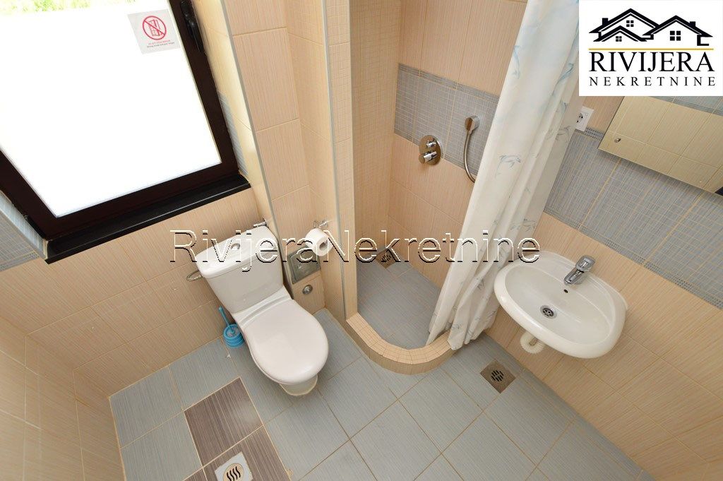 Квартира в Херцег-Нови, Черногория, 90 м² - фото 9