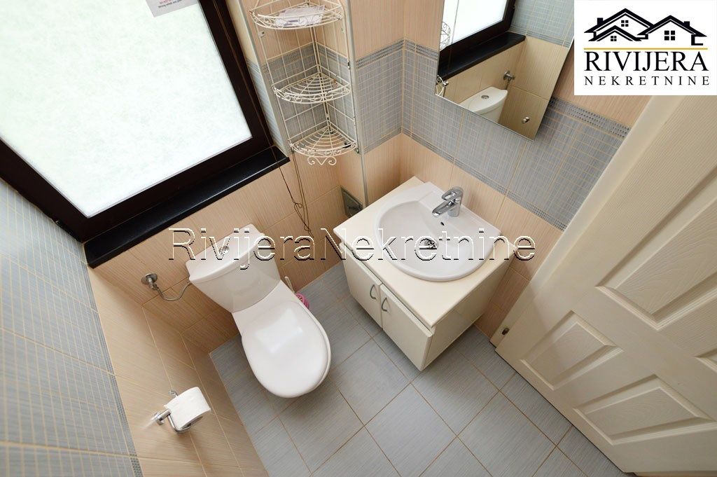 Квартира в Херцег-Нови, Черногория, 90 м² - фото 12