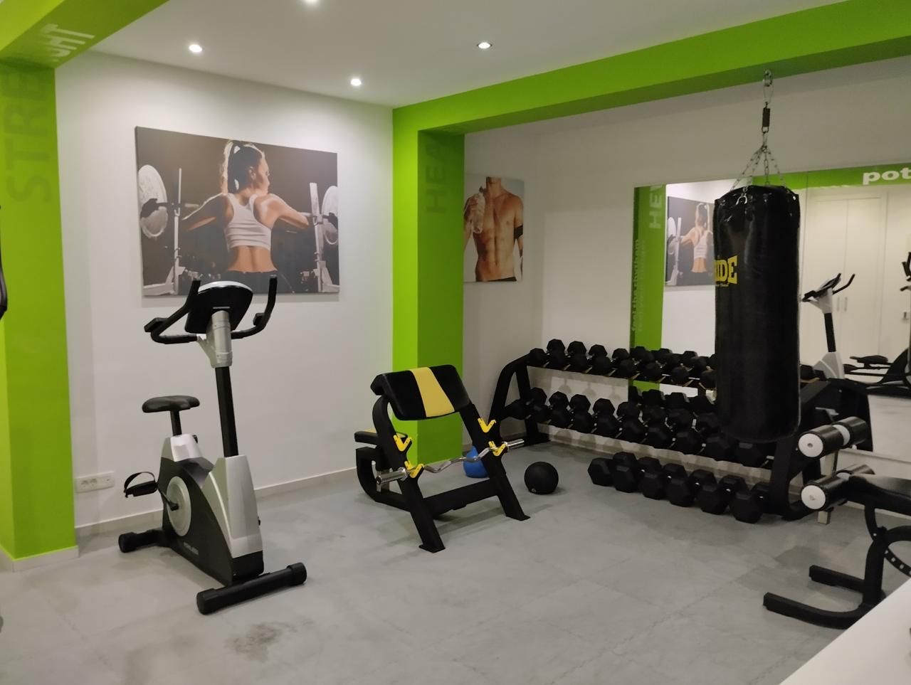 Апартаменты в Бечичи, Черногория, 168 м² - фото 17