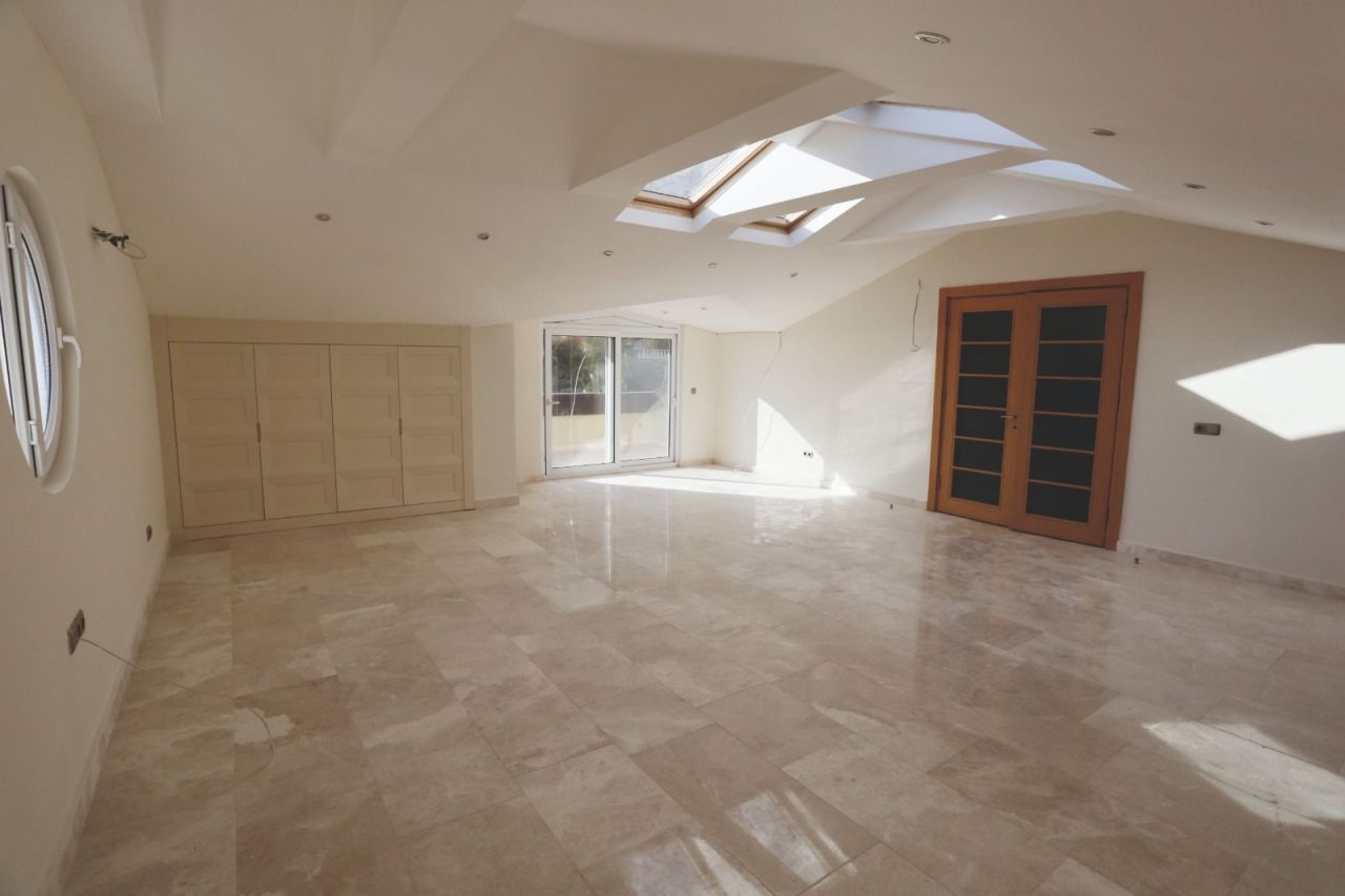 Вилла в Алании, Турция, 267 м² - фото 15