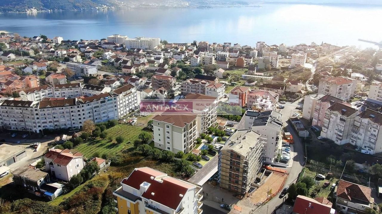 Апартаменты в Биеле, Черногория, 50 м² - фото 11