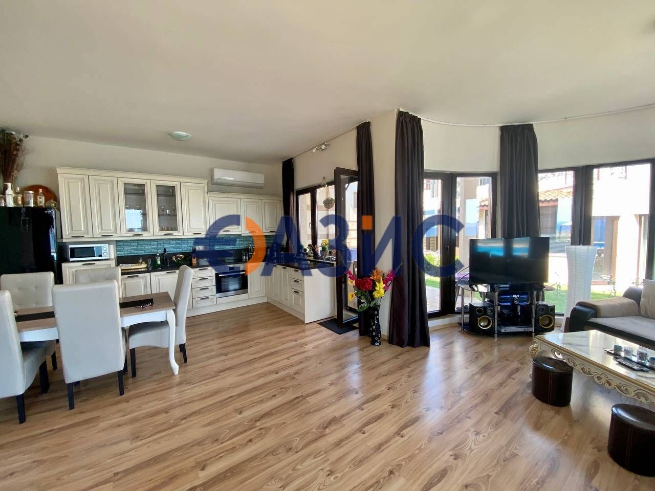 Дом в Бургасе, Болгария, 152.4 м² - фото 2