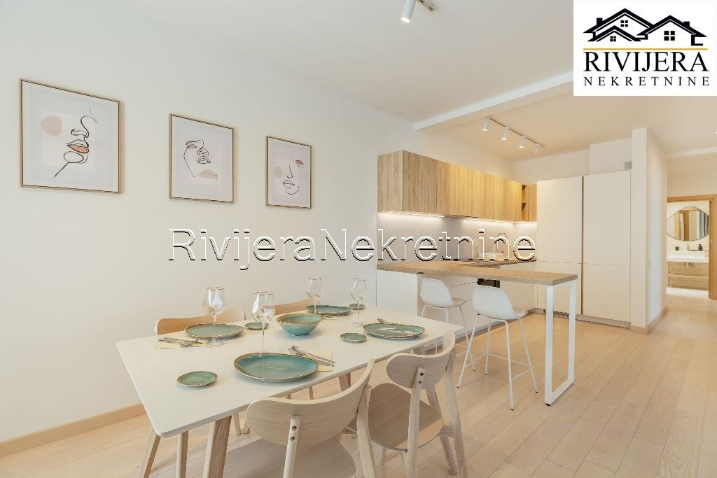 Квартира в Игало, Черногория, 100 м² - фото 16