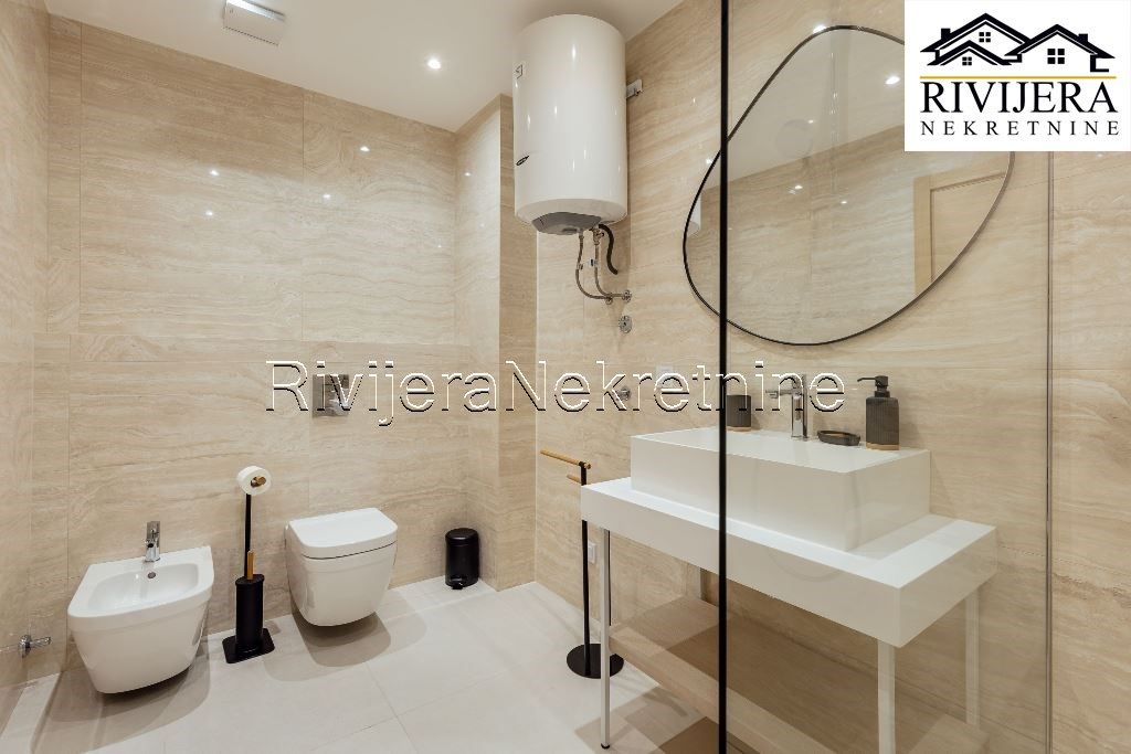 Квартира в Игало, Черногория, 100 м² - фото 9