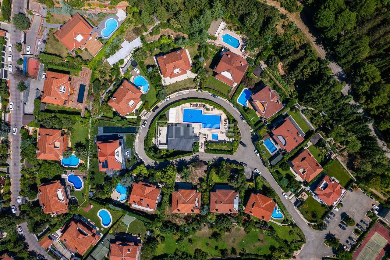 Вилла в Стамбуле, Турция, 550 м² - фото 3