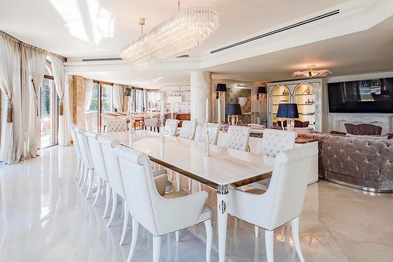 Вилла в Антибе, Франция, 1 300 м² - фото 12