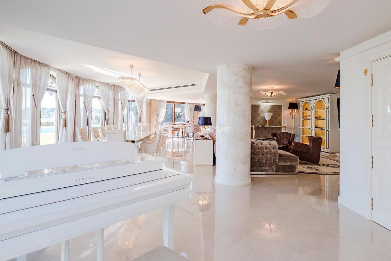 Вилла в Антибе, Франция, 1 300 м² - фото 13