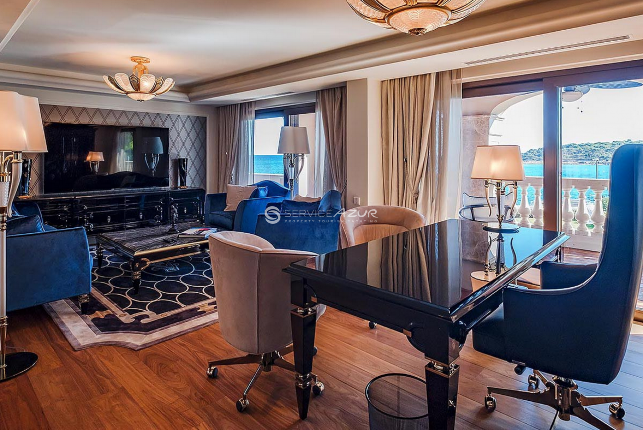 Вилла в Антибе, Франция, 1 300 м² - фото 14