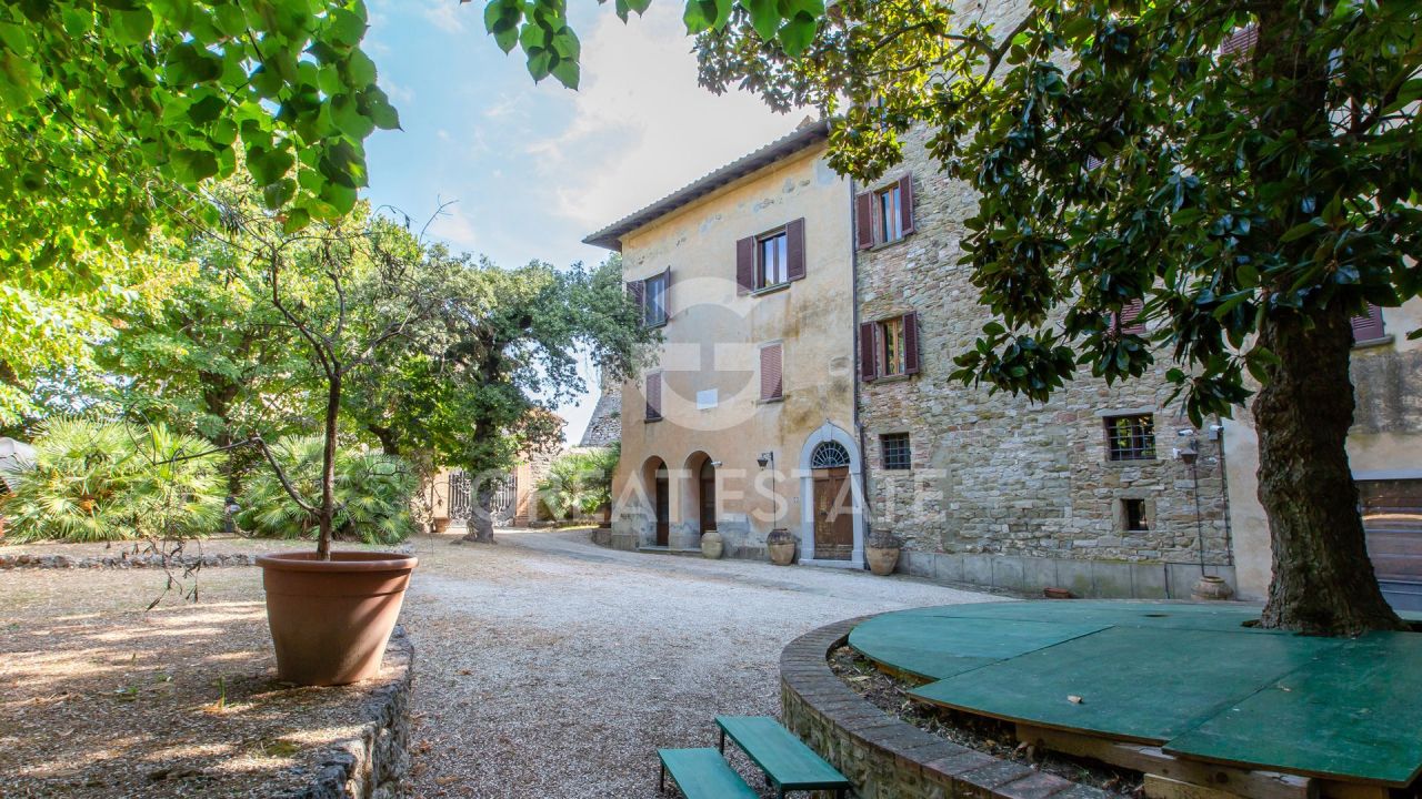 Вилла в Маджоне, Италия, 1 332.45 м² - фото 5