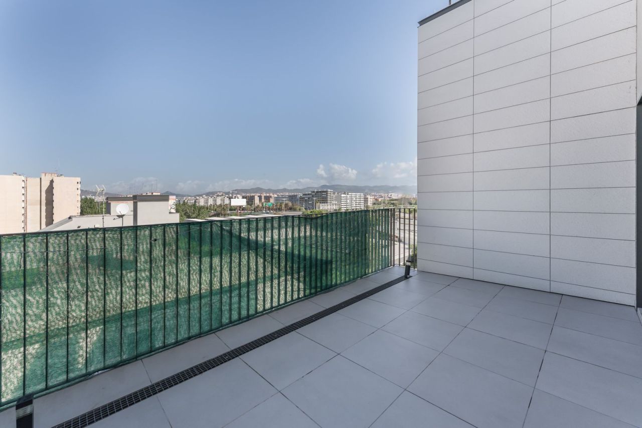 Апартаменты в Барселоне, Испания, 74 м² - фото 4