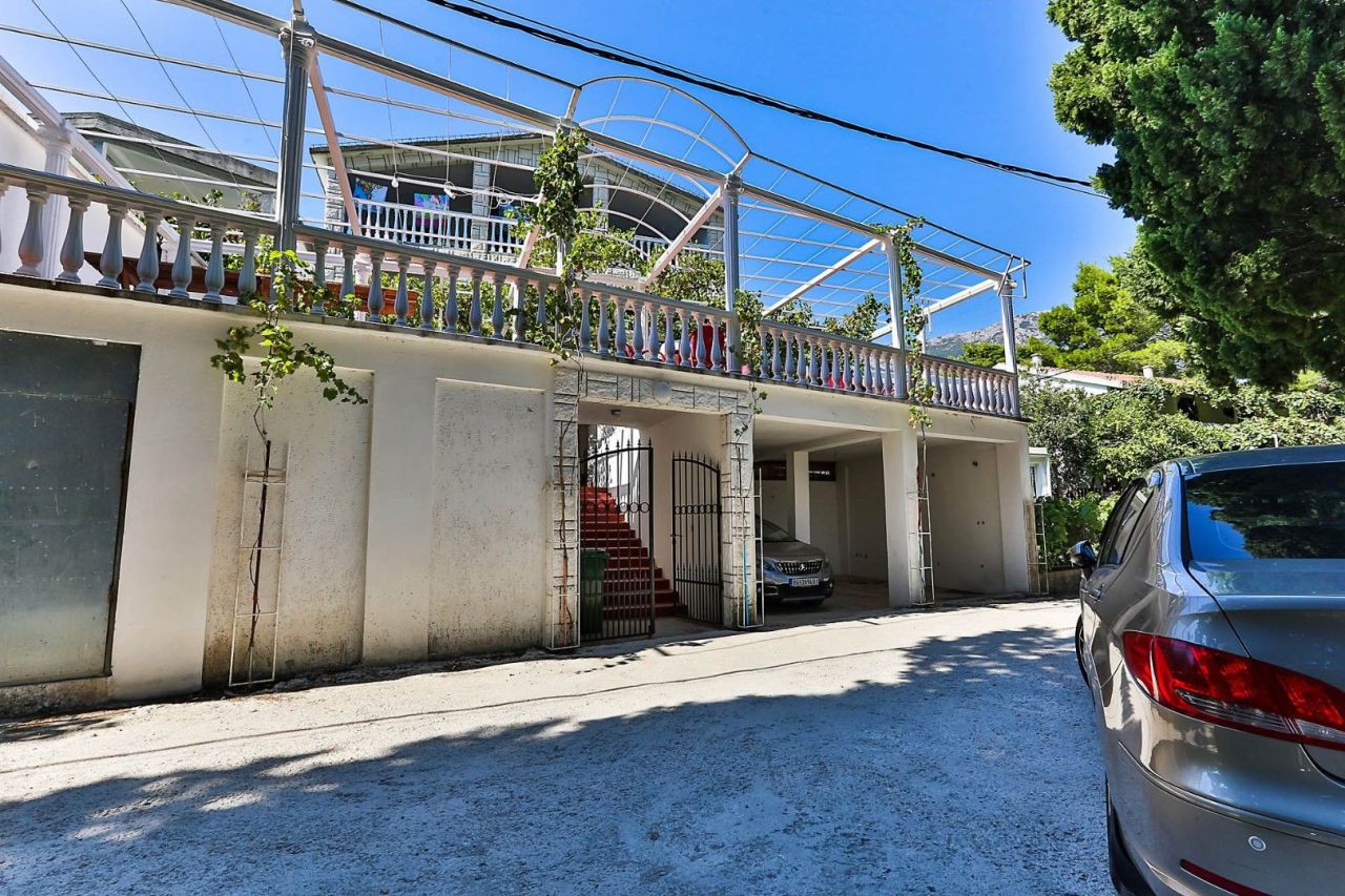 Отель, гостиница в Сутоморе, Черногория, 360 м² - фото 6