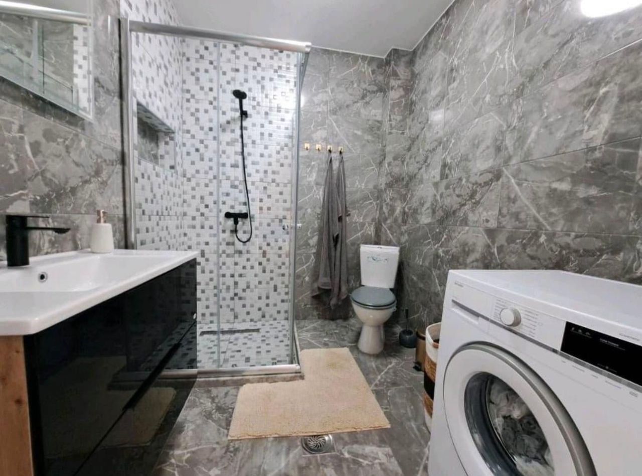 Квартира в Добра Воде, Черногория, 83 м² - фото 18