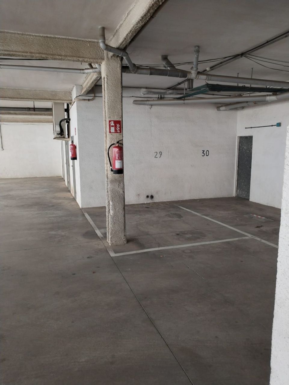 Коммерческая недвижимость в Кома-Руге, Испания, 9.99 м² - фото 5