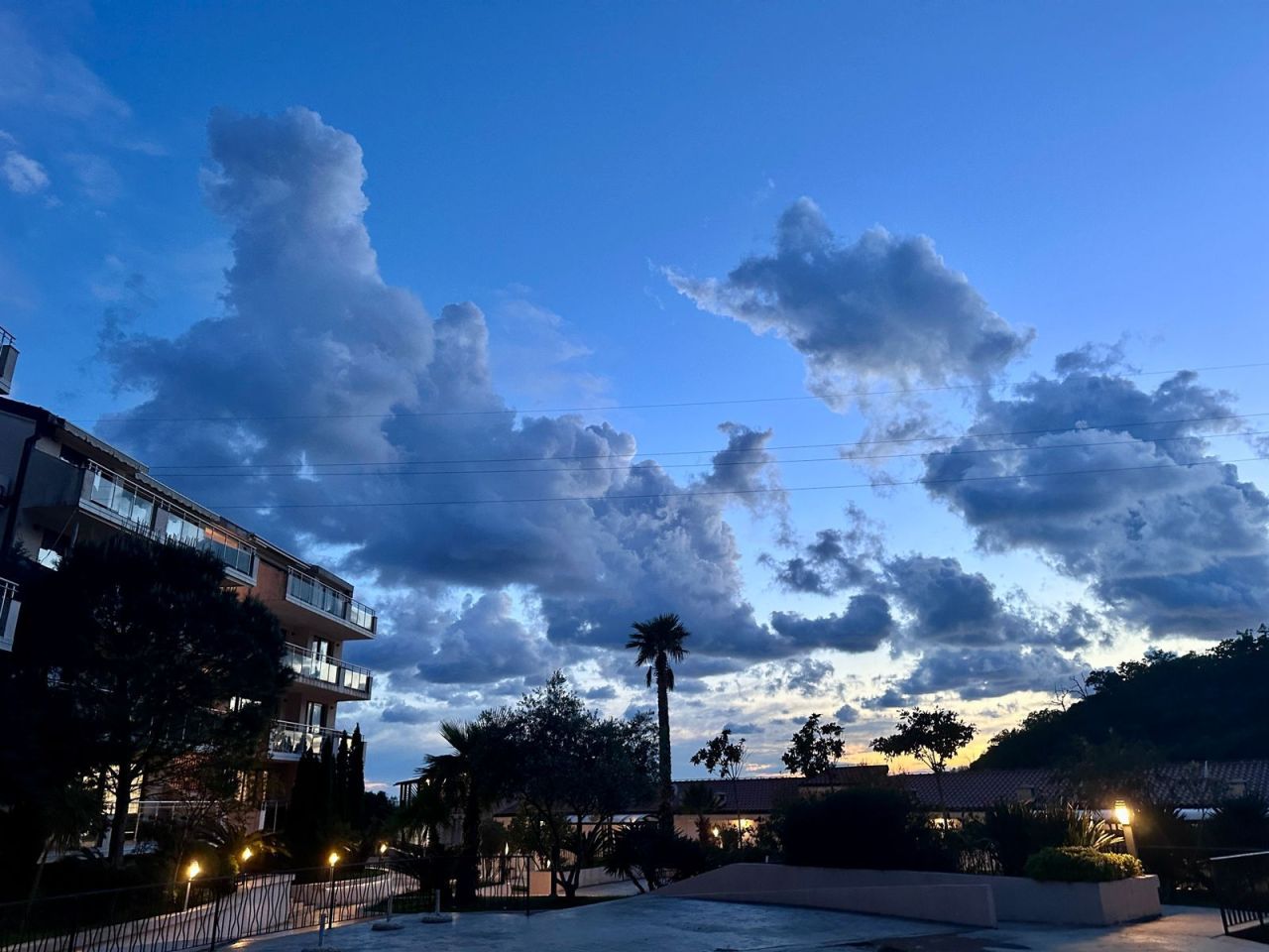 Квартира в Будве, Черногория, 77 м² - фото 3