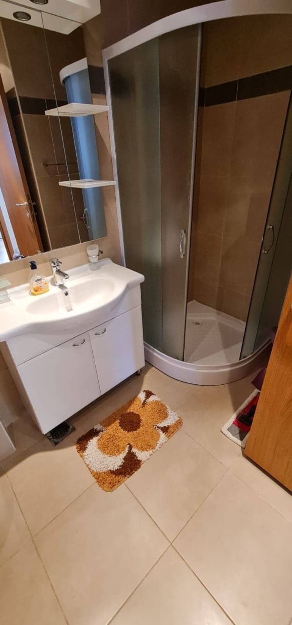 Квартира в Будве, Черногория, 77 м² - фото 9