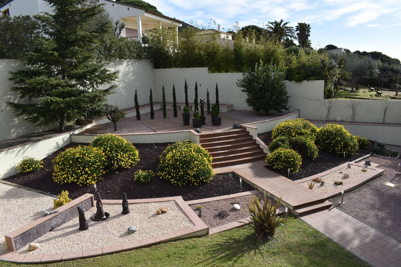 Вилла в Пау, Испания, 483 м² - фото 3