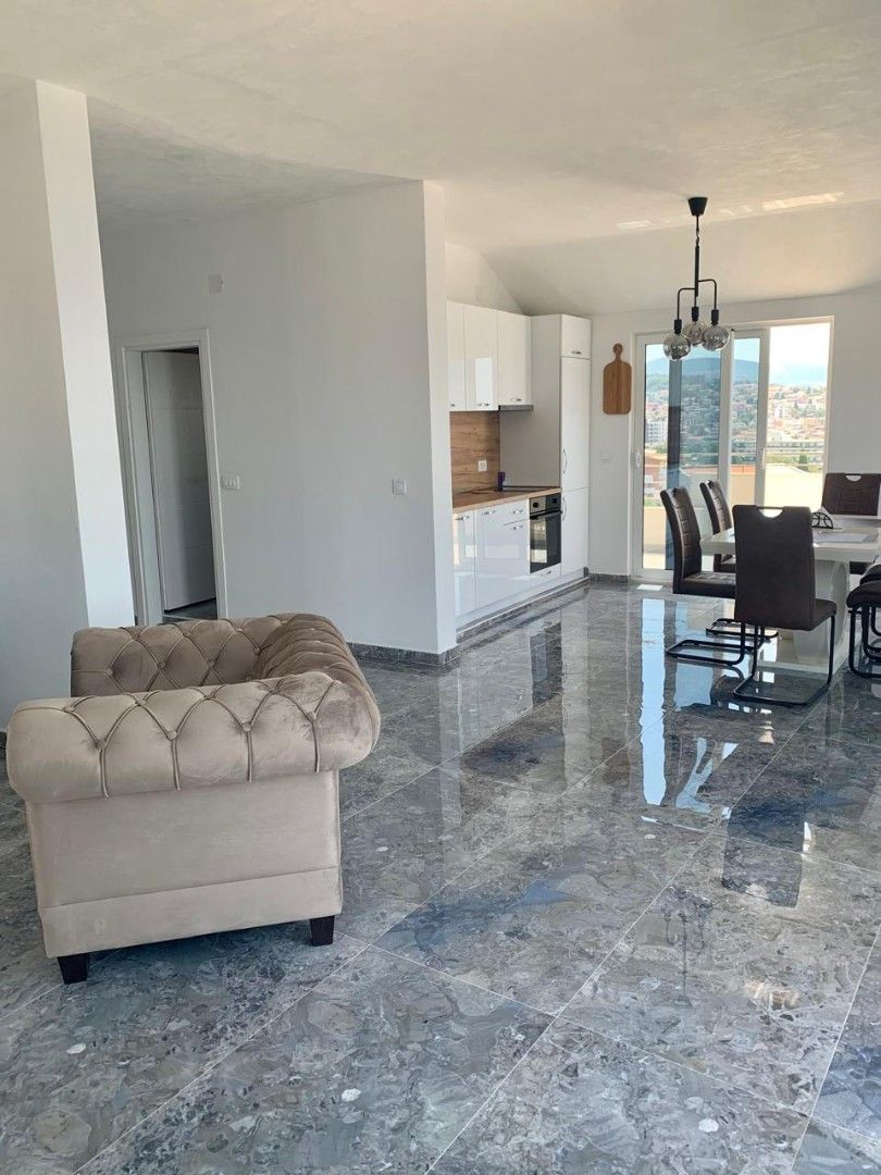 Квартира в Добра Воде, Черногория, 134 м² - фото 12