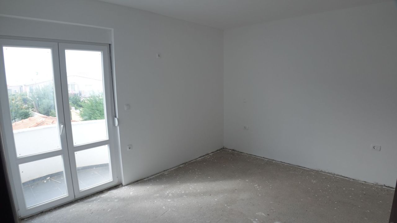 Квартира в Баре, Черногория, 59 м² - фото 9