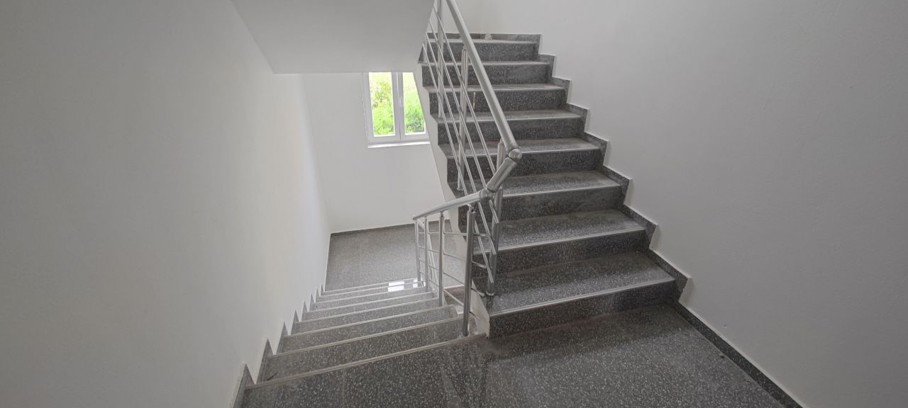 Квартира в Баре, Черногория, 59 м² - фото 12