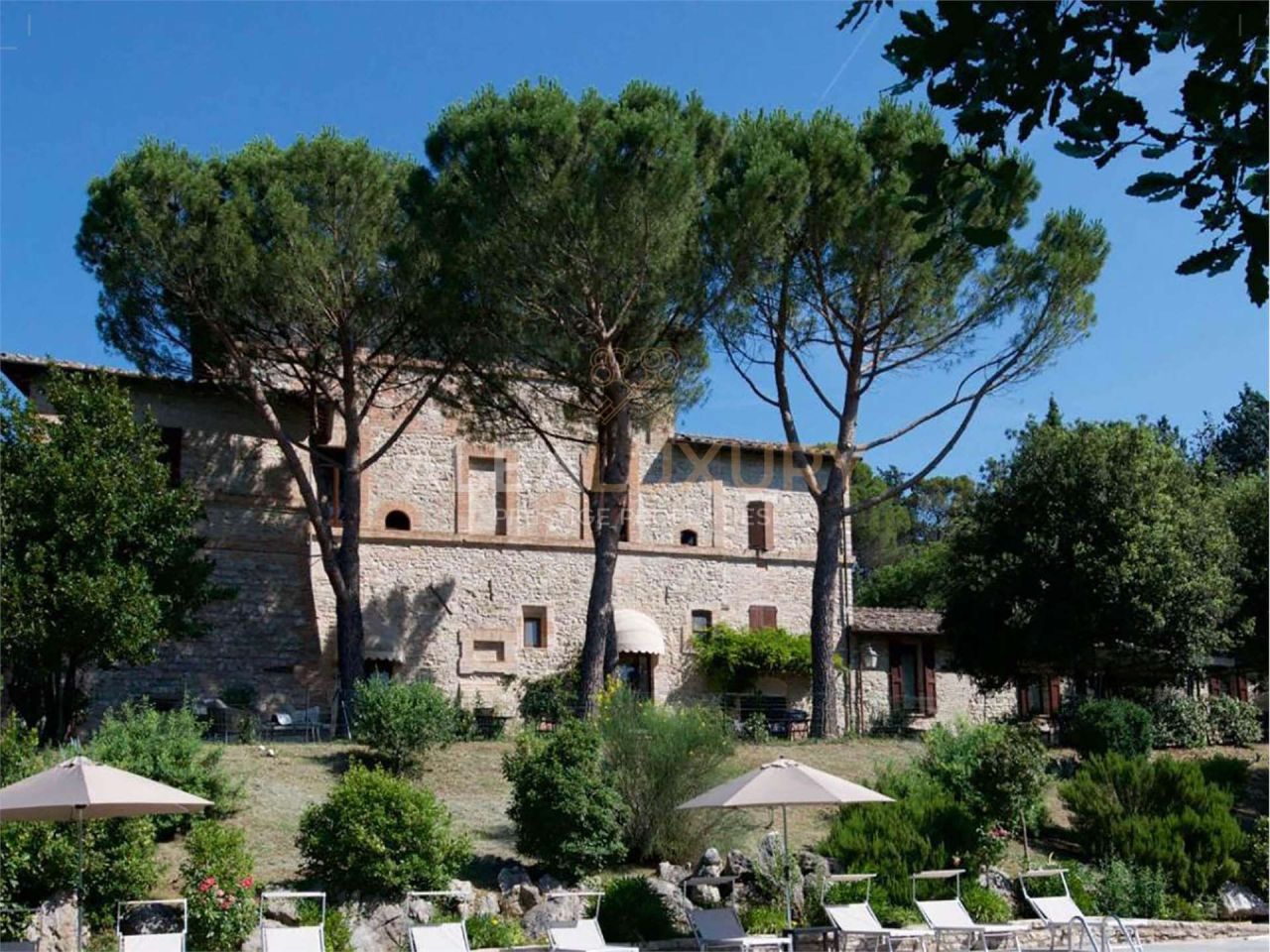 Апартаменты в Корчано, Италия, 1 000 м² - фото 3