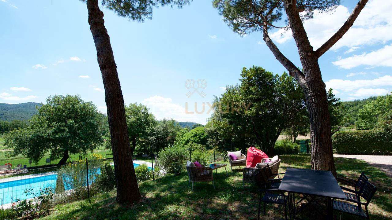 Апартаменты в Корчано, Италия, 1 000 м² - фото 6