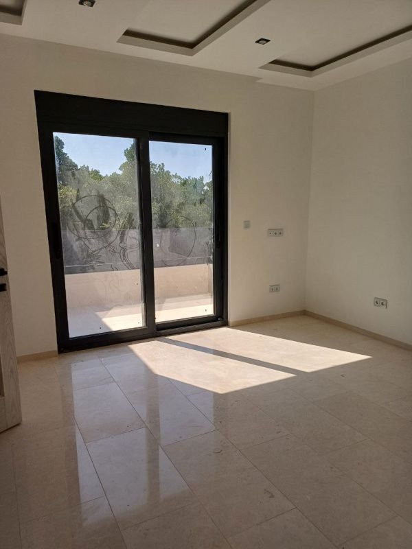 Дом в Кримовице, Черногория, 210 м² - фото 7