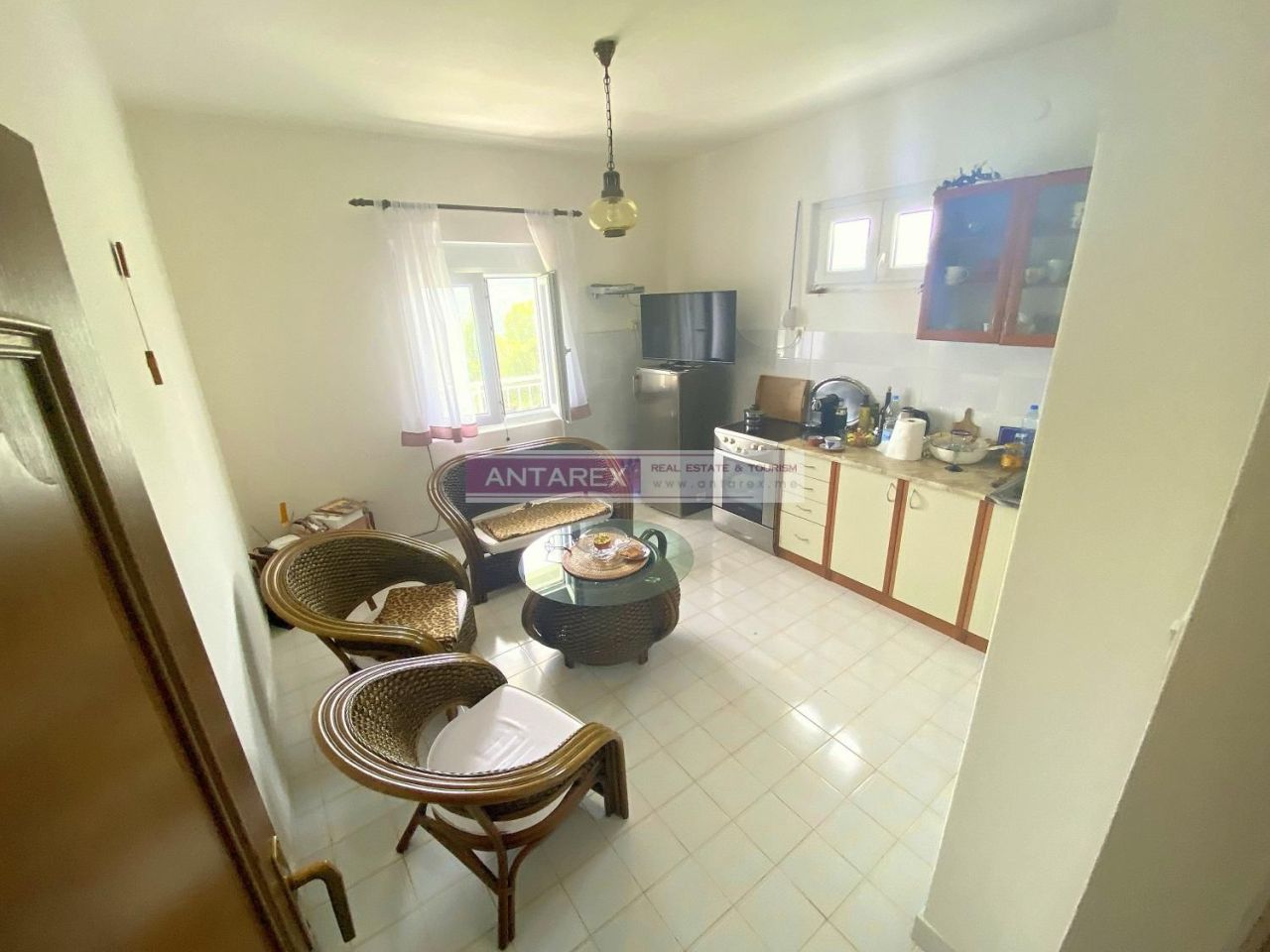 Вилла в Херцег-Нови, Черногория, 226 м² - фото 3