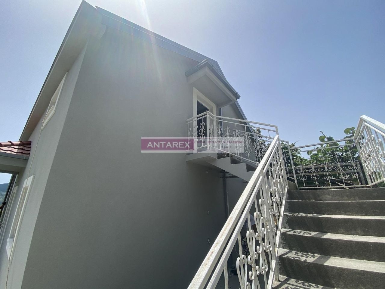 Вилла в Херцег-Нови, Черногория, 226 м² - фото 13