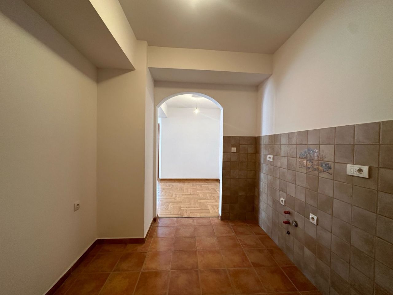 Квартира в Будве, Черногория, 111 м² - фото 5