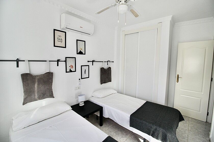 Вилла в Ориуэла Коста, Испания, 90 м² - фото 19