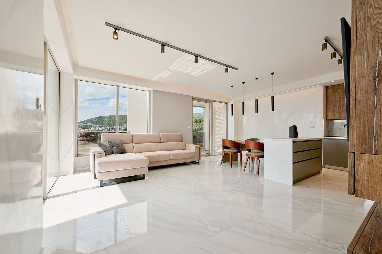 Квартира в Будве, Черногория, 90 м² - фото 2