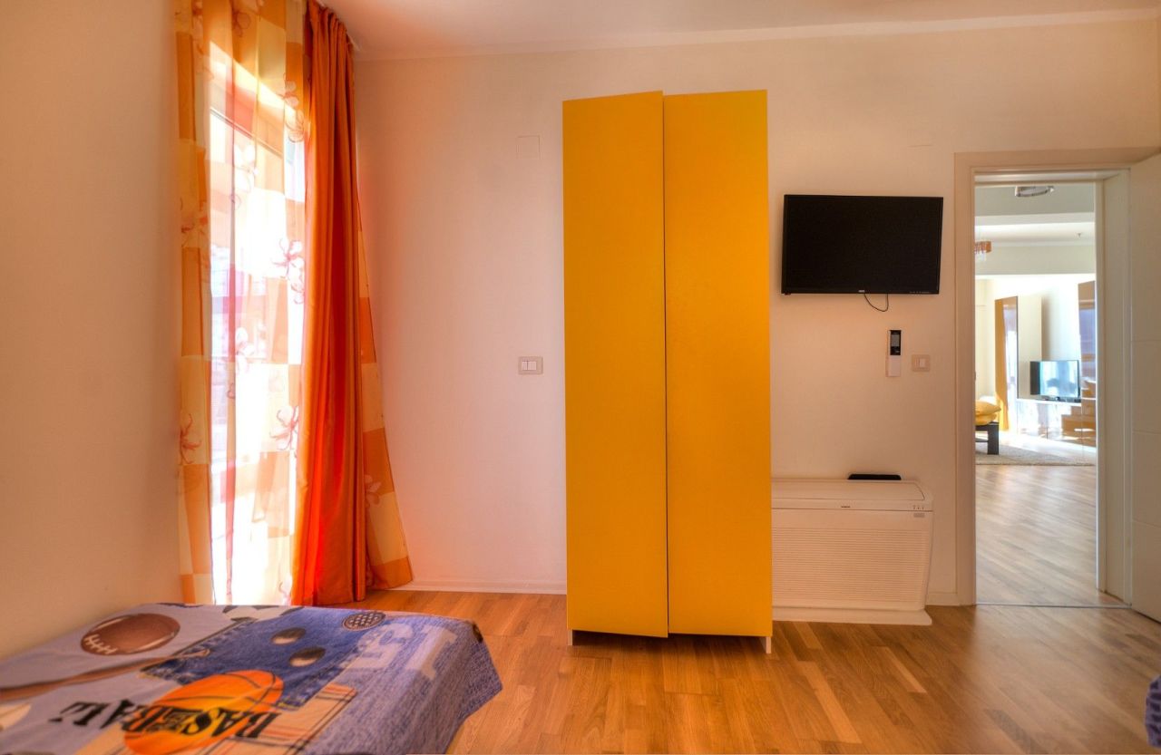 Квартира в Будве, Черногория, 125 м² - фото 6