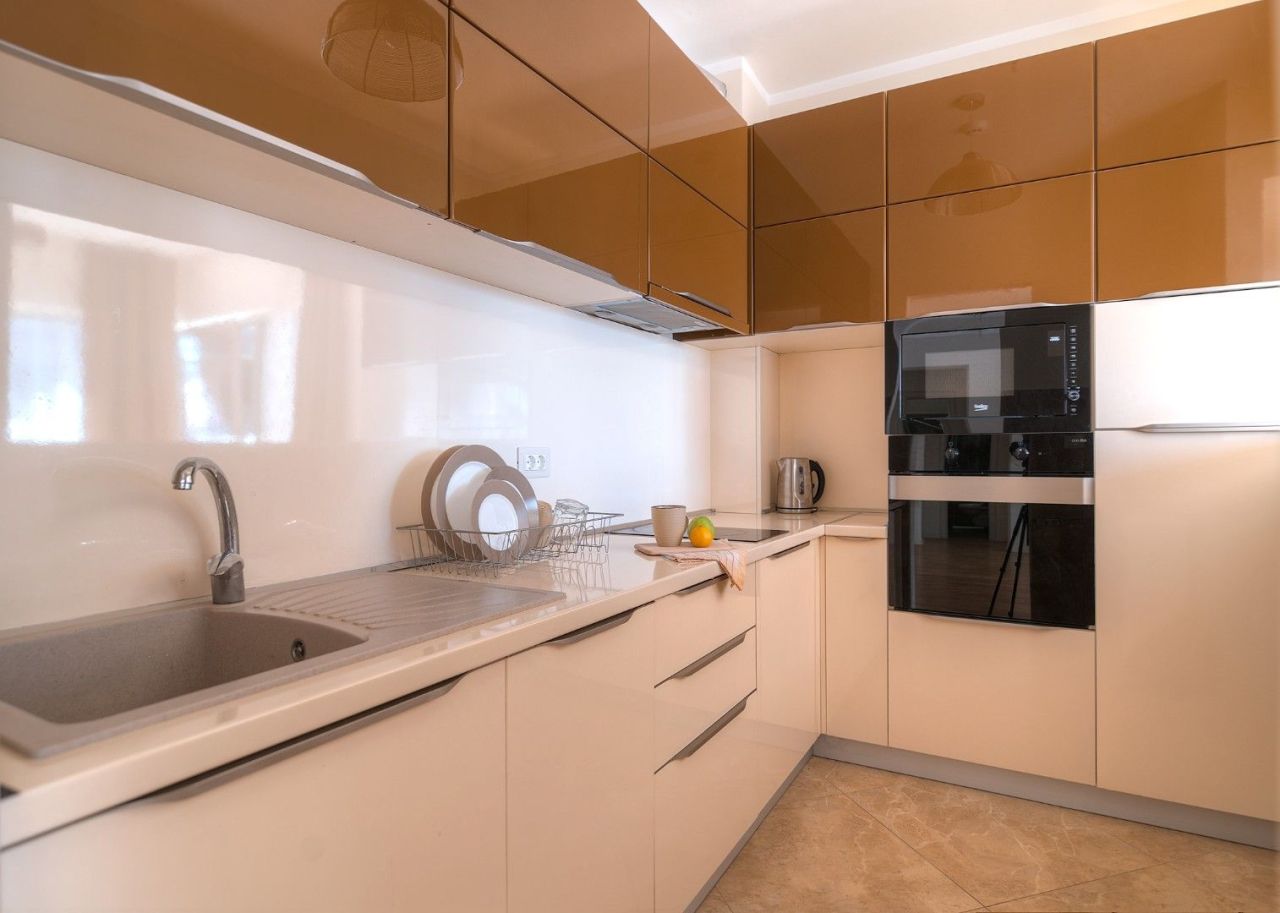 Квартира в Будве, Черногория, 125 м² - фото 9