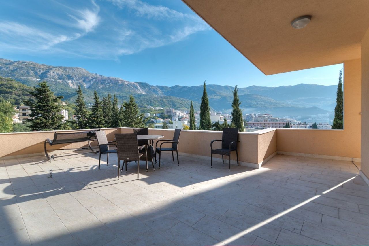 Квартира в Будве, Черногория, 149 м² - фото 11