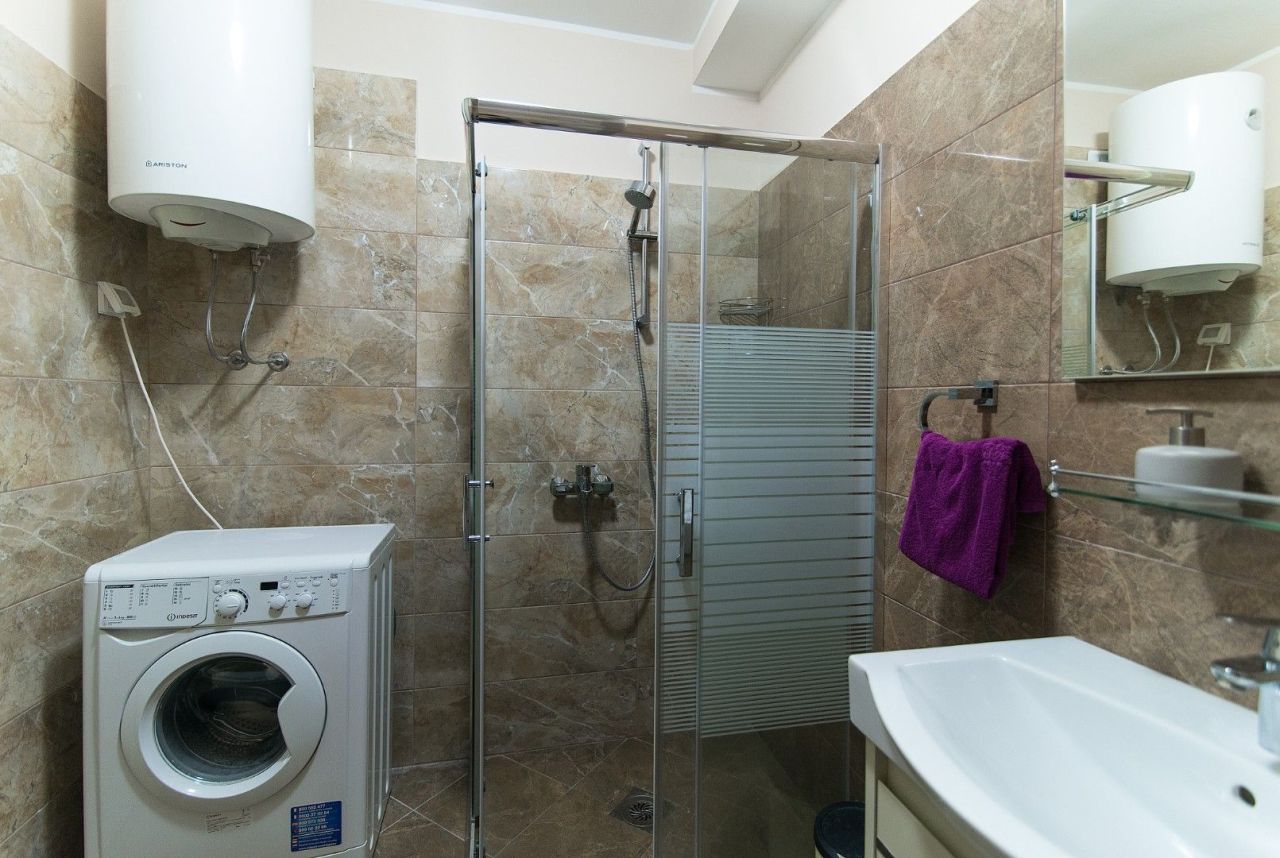 Квартира в Будве, Черногория, 149 м² - фото 15