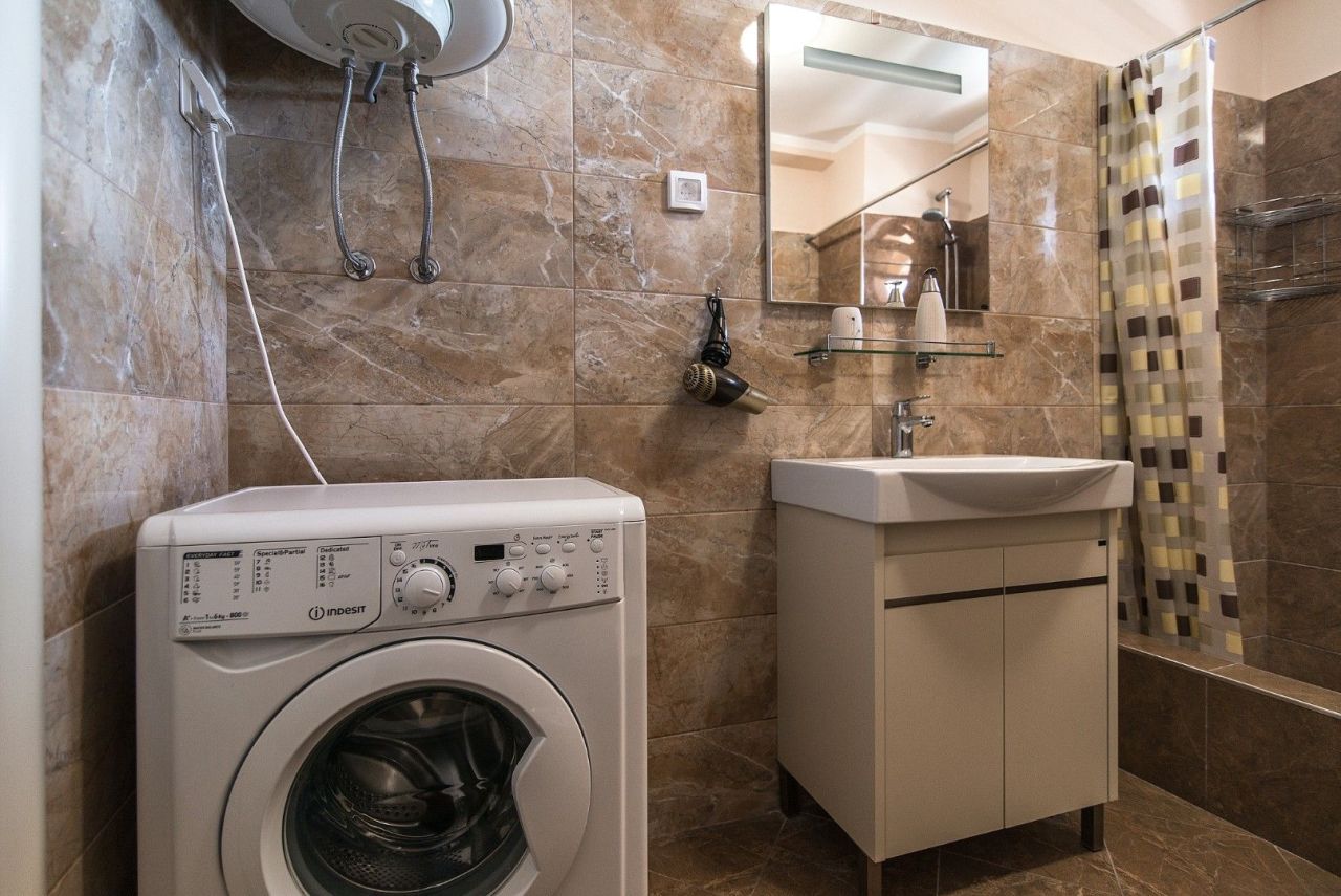 Квартира в Будве, Черногория, 125 м² - фото 17