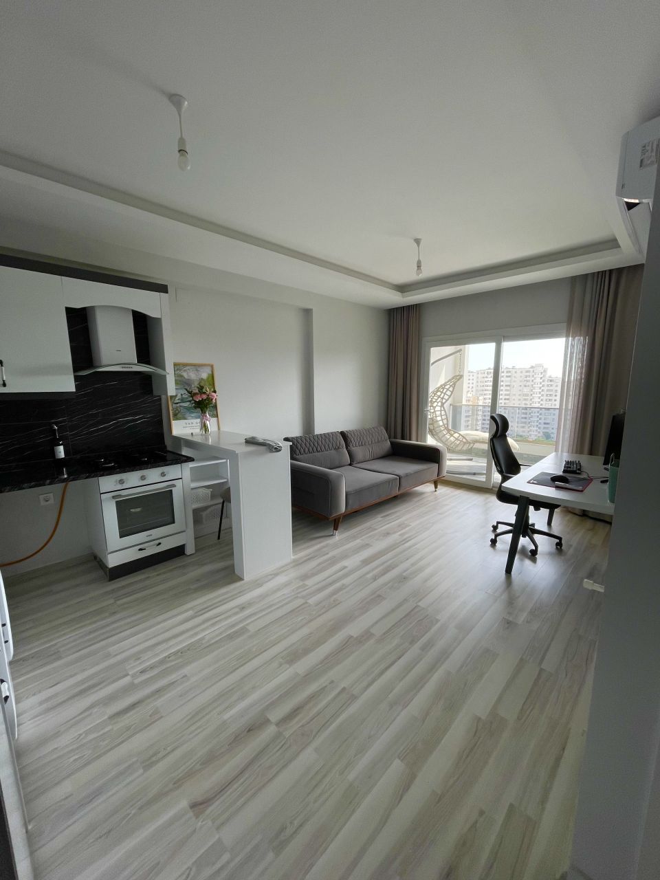 Квартира в Мерсине, Турция, 75 м² - фото 1